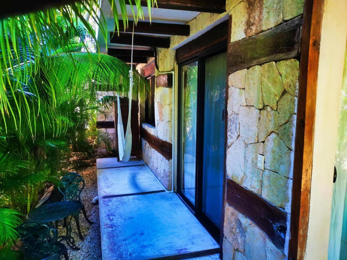 Отель La Casa De Mia Тулум Экстерьер фото